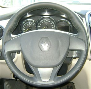 {{productViewItem.photos[photoViewList.activeNavIndex].Alt || productViewItem.photos[photoViewList.activeNavIndex].Description || 'Оплетка на руль из натуральной кожи Renault Sandero II (2014-2017)'}}